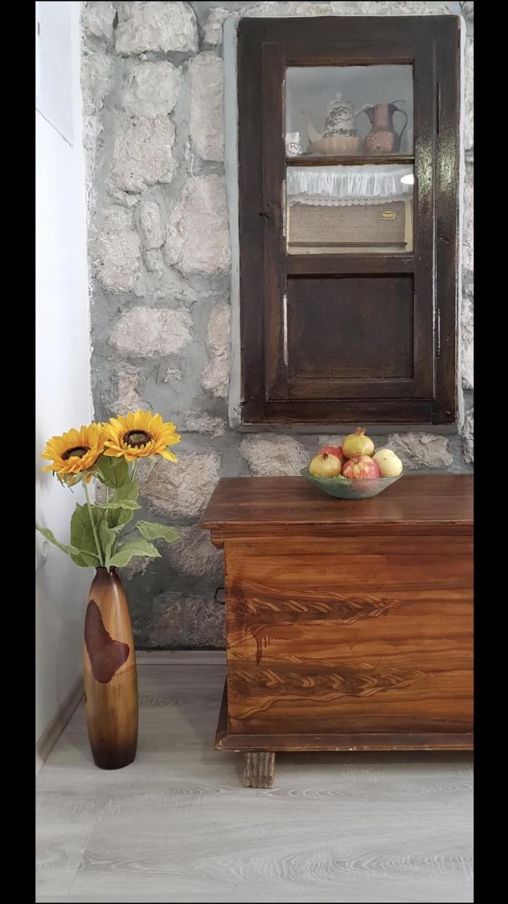 Villa Charming House Lovro Prožura Esterno foto