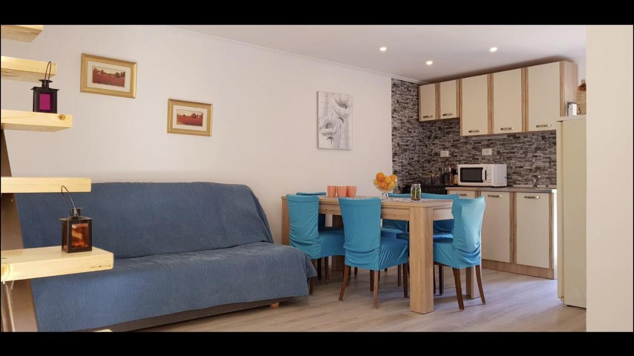 Villa Charming House Lovro Prožura Esterno foto